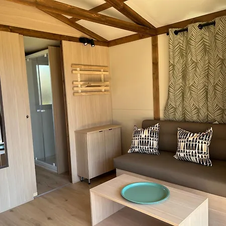 Campsite Ri-veu Corse Dans Marina Di