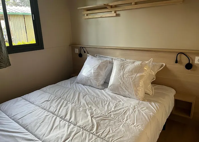 Ri-veu Corse Dans Marina Di مكان تخييم Sorbo-Ocagnano