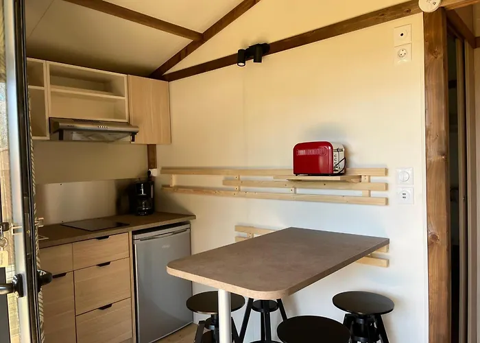 مكان تخييم Ri-veu Corse Dans Marina Di *