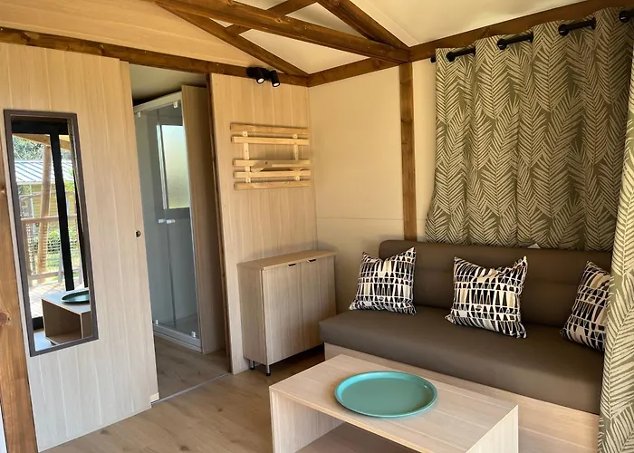 مكان تخييم Ri-veu Corse Dans Marina Di